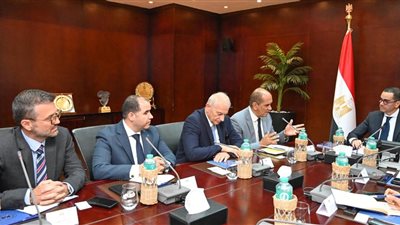 وزير الاستثمار يلتقي مسؤولى مجموعة أيشيكتاش التركية لاستعراض فرص التعاون 