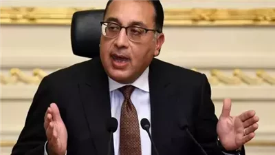 رئيس الوزراء يتفقد أعمال مشروع تنفيذ الحواجز البحرية وما يتعلق بحماية الشواطئ