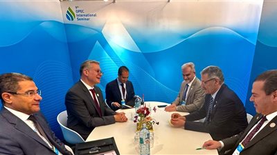 مباحثات «مصرية – عراقية» في فيينا لتعزيز التعاون البترولى