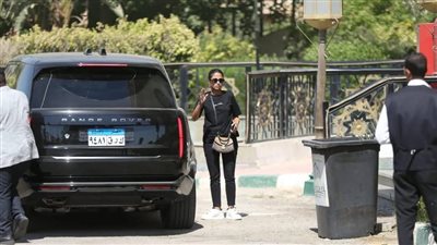 أبرزهم روبي وهنيدي..نجوم الفن يشاركون في جنازة المخرج الراحل سامح عبد العزيز