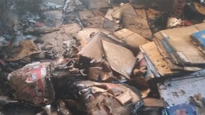 السيطرة على حريق مصنع سناكس للأطفال ببنها دون إصابات