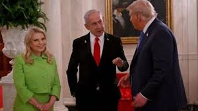 بين البروتوكول والسلطة.. هل تُملي سارة نتنياهو القرارات من خلف الكواليس؟