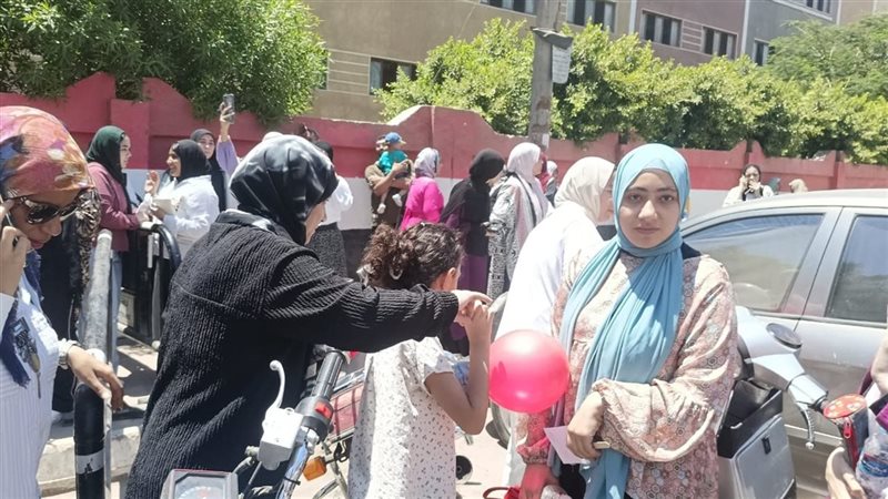 طلاب الثانوية