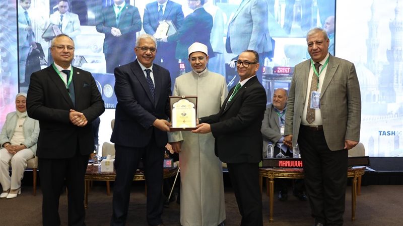 رئيس جامعة الأزهر