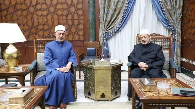 شيخ الأزهر ومفتي