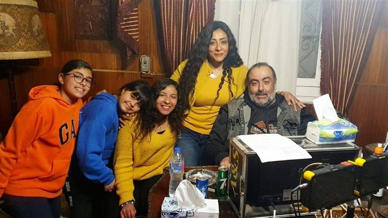 سامح عبدالعزيز مع