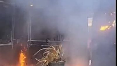 دون إصابات بشرية .. الحماية المدنية تسيطر على حريق مول الشيخ زايد