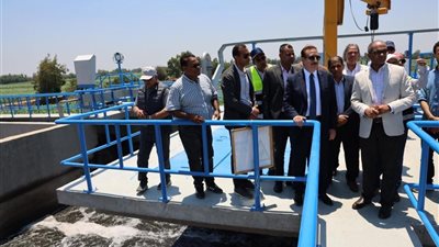 مد وتوسعة وتحسين خدمات الصرف الصحي بـ 31 منطقة ريفية بالمنوفية