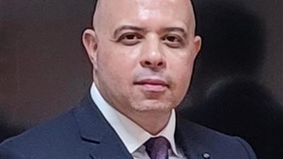 منح دراسية لبرامج الدراسات العليا المهنية بكلية إدارة الأعمال ببنى سويف 