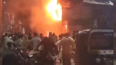 حريق هائل يلتهم مخزن أحذية في الموسكي.. والحماية المدنية تتدخل فورًا