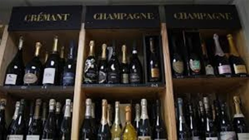 سوريا توقف بيع المشروبات