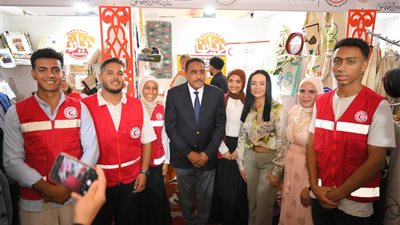 الهلال الأحمر يشارك بمنتجات يدوية في ديارنا مارينا مصر بتتكلم حرفي