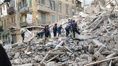 وفاة شخص وإصابة 6 أخرين .. انهيار عقار بمنطقة العطارين في الإسكندرية | تفاصيل 