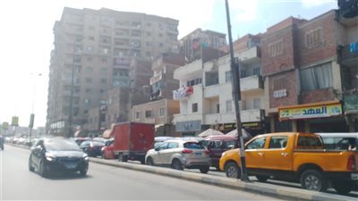 كثافات مرورية متحركة في شوارع القاهرة والجيزة صباح اليوم الإثنين