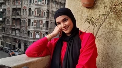 جودي حنفي.. الأولى على دبلوم السياحة والفنادق: مكنتش متوقعه وحلمي أتحقق