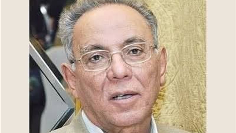 الدكتور رفعت العوضي