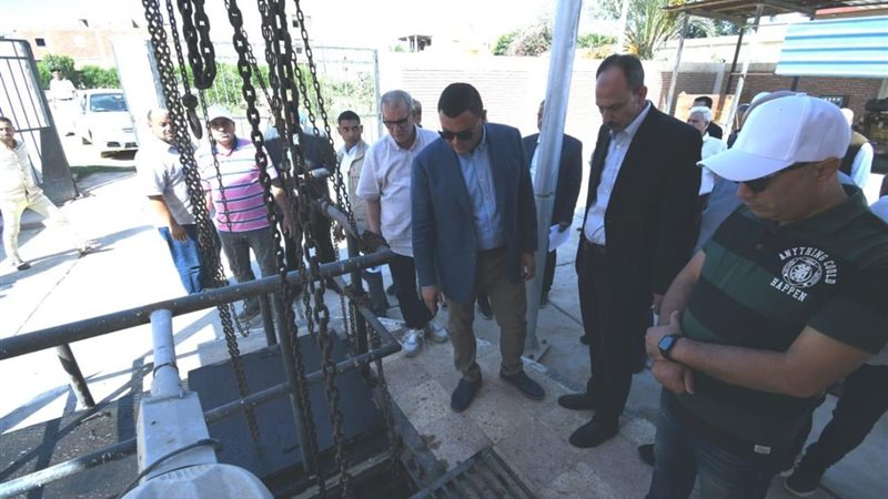 وزير الإسكان 