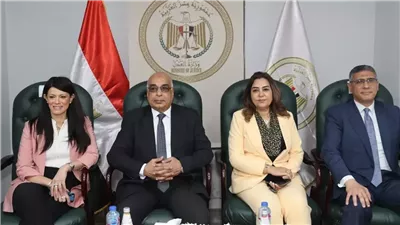 تيسيراً على المواطنين وزراء العدل والتخطيط والتنمية يفتتحون توثيق جنوب الجيزة