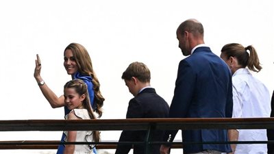 كيت مدلتون ونيكول كيدمان  في مدرجات بطولة ويمبلدون بختام بطولة التنس 