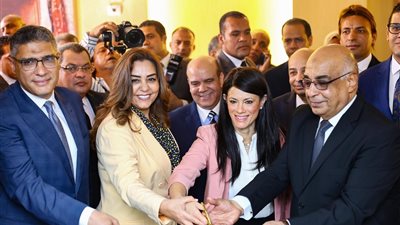 افتتاح مكتب توثيق الشهر العقاري بمجمع محاكم الجيزة بحضور عدد من الوزراء 