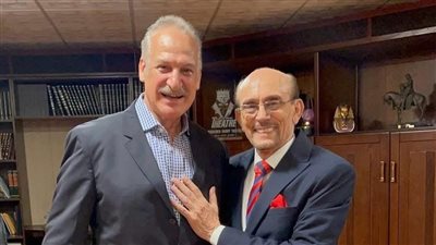 برفقة محمد صبحي.. أول ظهور للمخرج عمر زهران بعد أزمته الأخيرة