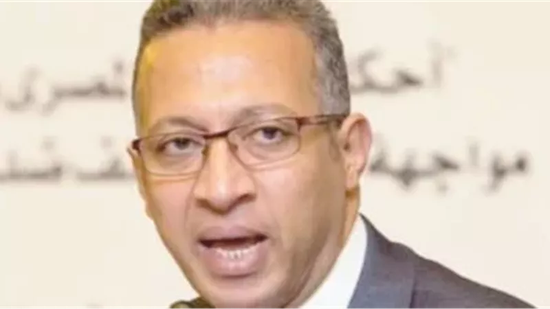 طارق العوضي 