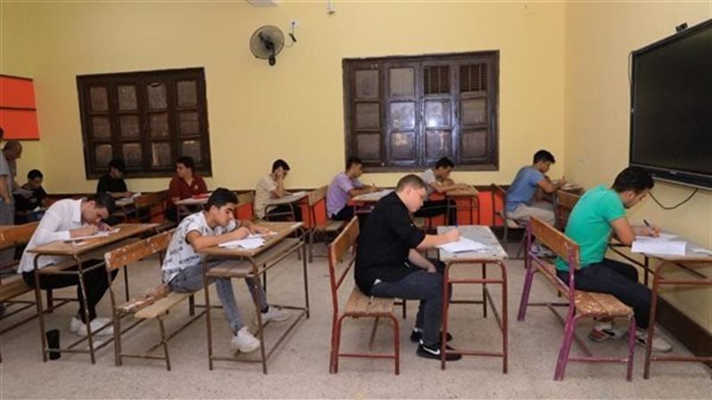 طلاب الثانوية العامة