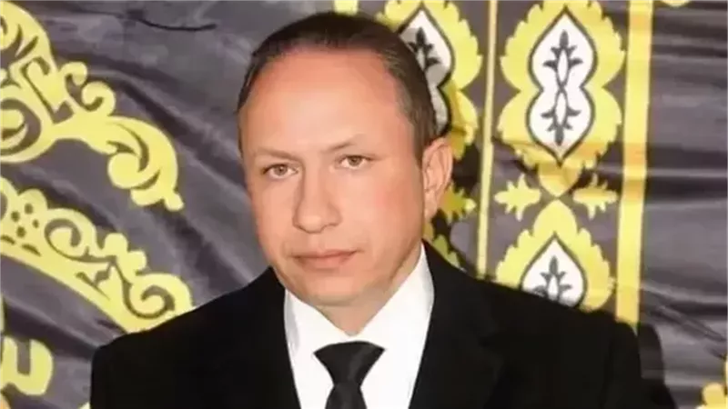 النائب السابق عبد