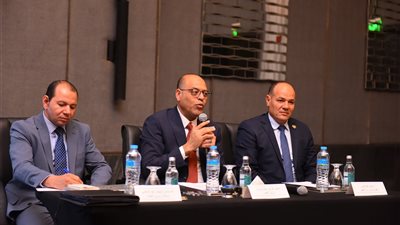 العمل: القانون الجديد يُحقق العدالة والتوزان بين صاحب العمل والعامل