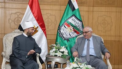 رئيس هيئة قضايا الدولة يستقبل وزير الأوقاف لتهنئته بمنصبه