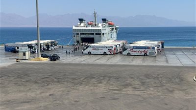 نشاط مكثف بموانئ البحر الأحمر: تداول 13 ألف طن و701 شاحنة بضائع عامة ومتنوعة