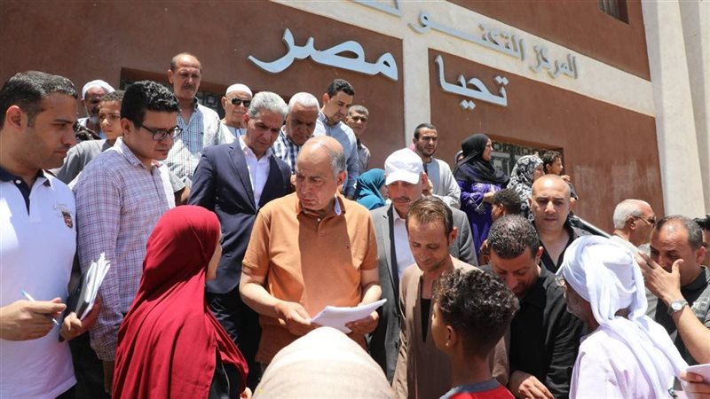 محافظ المنيا