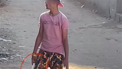 أمن الفيوم يضبط عاطل هدد أسرة بسلاح أبيض بعد تداول فيديوالواقعة