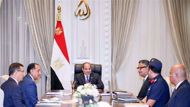 الرئيس السيسي أثناء