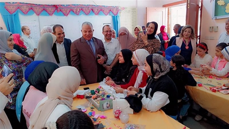 الانشطة