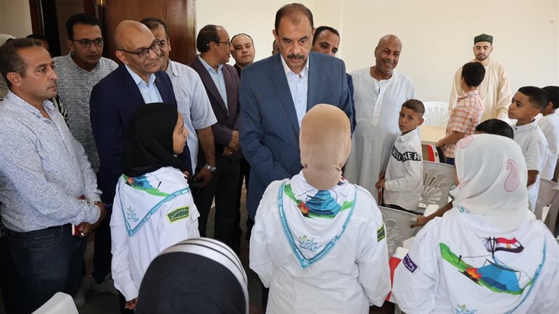 جانب من جولة محافظ