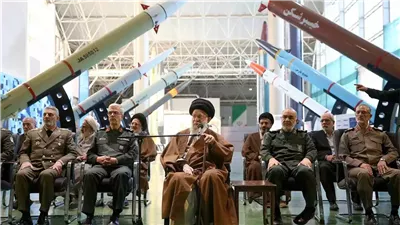 مسؤول إيراني يفجر مفاجأة: هكذا اخترقت إسرائيل هواتف قادتنا العسكريين