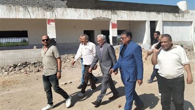 وكيل وزارة التربية والتعليم يتفقد مقار اللجان الانتخابية لمجلس الشيوخ 2025