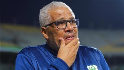 الدكتور المنقذ وزميل 