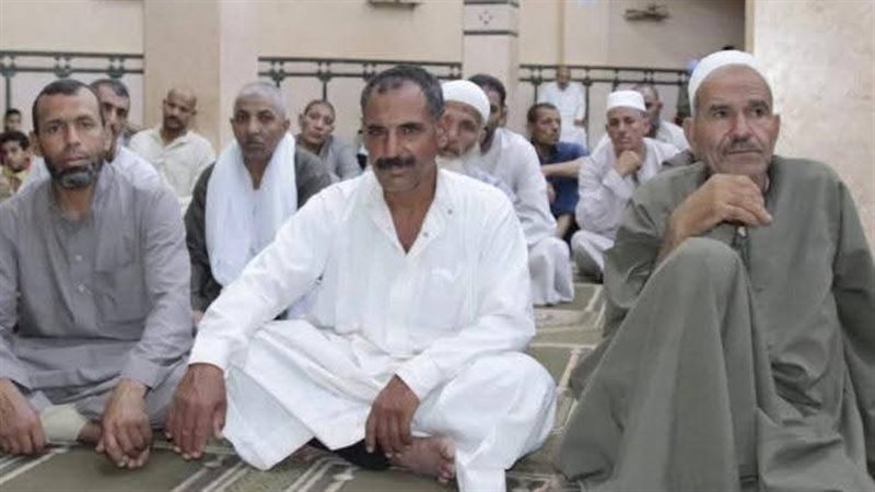 داخل المسجد