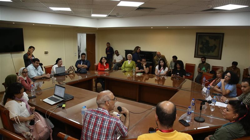 القومي للمسرح يواصل