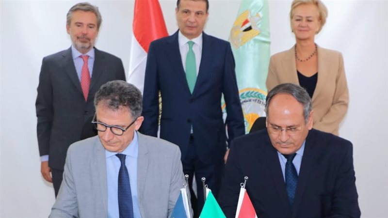 توقيع بروتوكول