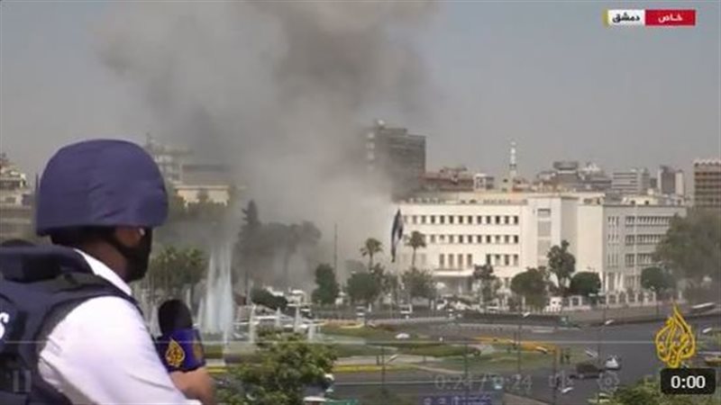 قصف وزارة الدفاع