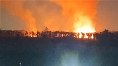 حريق يلتهم مخزن مصنع إسفنج في دمياط .. والتحقيقات جارية