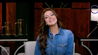 رضوى الشربيني تدعم آن رفاعي بإعادة نشر مداخلة هاتفية مع ابنتها