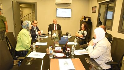 حزب الوعي يعقد مائدة مستديرة بعنوان “انتخابات بلا شكوك” 