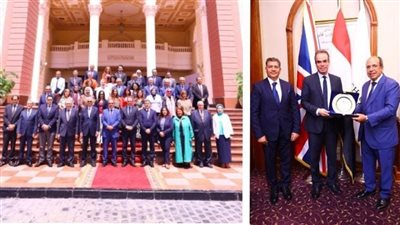 الجامعة البريطانية في مصر تنظّم أول مائدة مستديرة حول إعلام الخدمة العامة