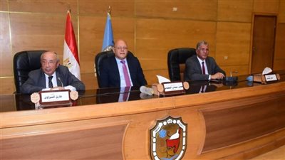 نقيب المهندسين في حفل تخريج طلاب سوهاج: فخورون بجامعتنا الحكومية