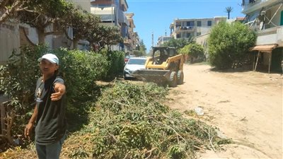 رأس البر تواصل حملات رفع الإشغالات وإزالة المخالفات تمهيدًا لموسم الصيف 