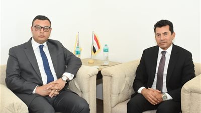 وزيرا الشباب والرياضة والإسكان يبحثان مستقبل المنشآت الرياضية في المدن الجديدة